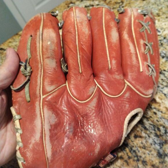 Rare Vintage Red Everlast Wing Tip Back Leather Baseball Glove Fielders Mitt RHT - Picture 1 of 14